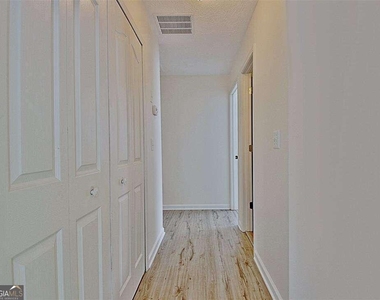 212 Brighton Path - Photo Thumbnail 39