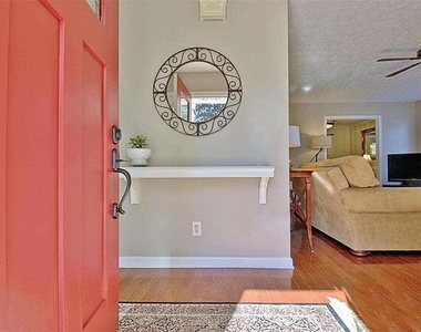 212 Brighton Path - Photo Thumbnail 3