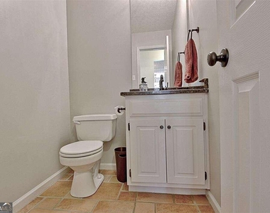 212 Brighton Path - Photo Thumbnail 25