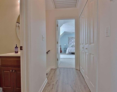 212 Brighton Path - Photo Thumbnail 35
