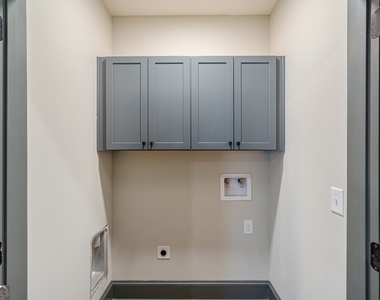 34 Depot Street - Photo Thumbnail 16