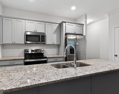 3122 Meadowstone Lane Sw - Photo Thumbnail 4
