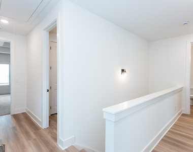 3140 Marabella Circle - Photo Thumbnail 14