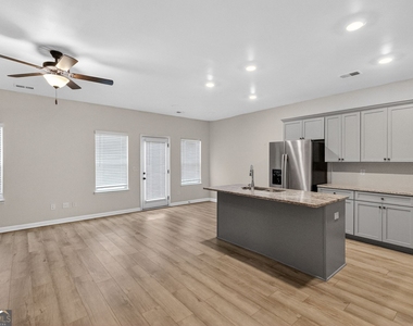 7151 Chara Lane Sw - Photo Thumbnail 3