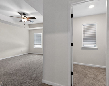 7151 Chara Lane Sw - Photo Thumbnail 7