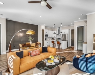 905 Willingham Drive - Photo Thumbnail 15