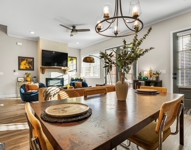 905 Willingham Drive - Photo Thumbnail 9