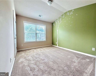 6215 Crested Moss Drive - Photo Thumbnail 24