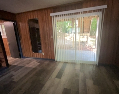 1265 Herrington Road - Photo Thumbnail 37