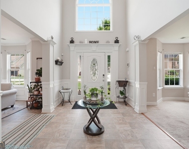 3951 Oak Field Drive - Photo Thumbnail 5