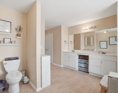 3951 Oak Field Drive - Photo Thumbnail 33