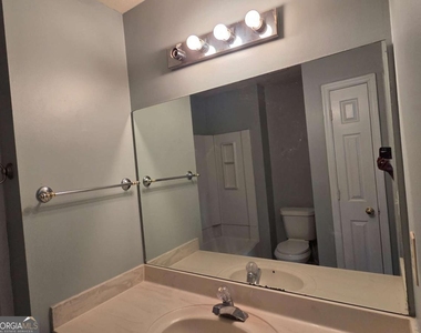 876 Indian Lake Drive Nw - Photo Thumbnail 7