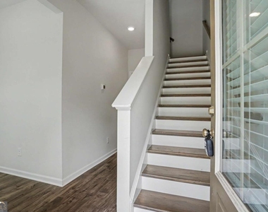 2087 Graywell Lane - Photo Thumbnail 1
