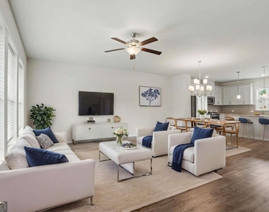 2087 Graywell Lane - Photo Thumbnail 3