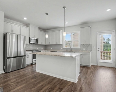 2087 Graywell Lane - Photo Thumbnail 8