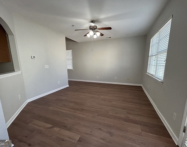 189 Ridgemont Road - Photo Thumbnail 3