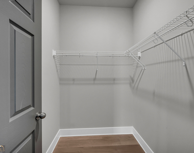 185 Miller Street - Photo Thumbnail 8
