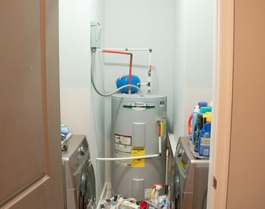 1005 Birch Street Sw - Photo Thumbnail 20