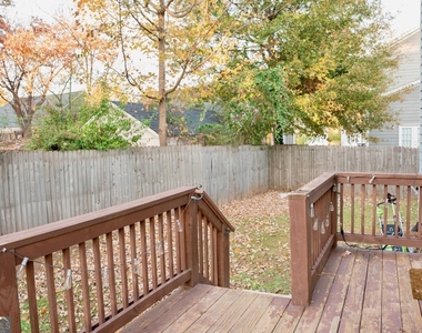 1005 Birch Street Sw - Photo Thumbnail 22