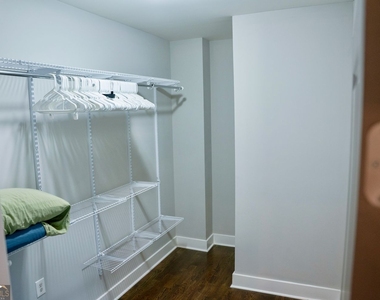 1005 Birch Street Sw - Photo Thumbnail 13