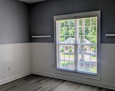 110 Lyndhurst Way - Photo Thumbnail 21