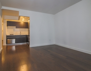 116 John Street - Photo Thumbnail 3