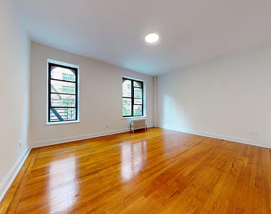 234 East 87th Street - Photo Thumbnail 2