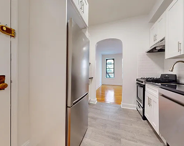 234 East 87th Street - Photo Thumbnail 4
