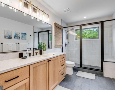 773 Bradford Street - Photo Thumbnail 20