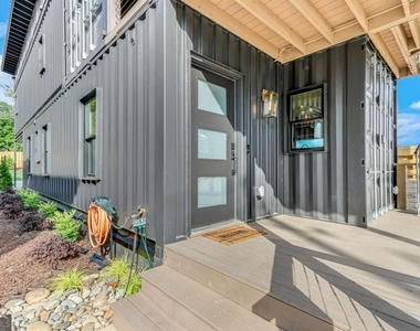 773 Bradford Street - Photo Thumbnail 2