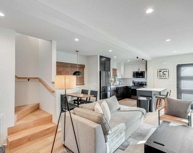 773 Bradford Street - Photo Thumbnail 10