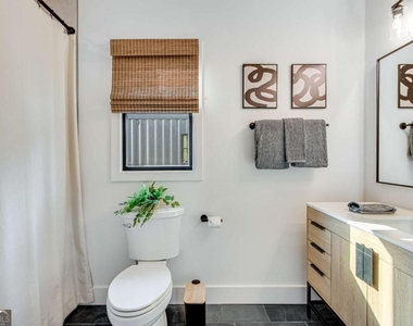 773 Bradford Street - Photo Thumbnail 24