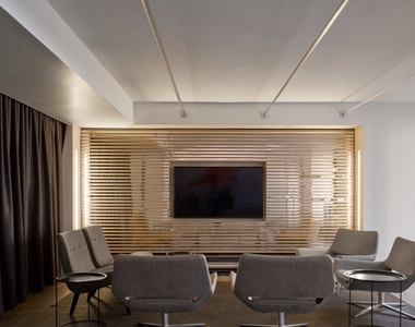Midtown 38th Street - Photo Thumbnail 2