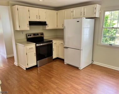 1531 Larger Cross Rd - Photo Thumbnail 7
