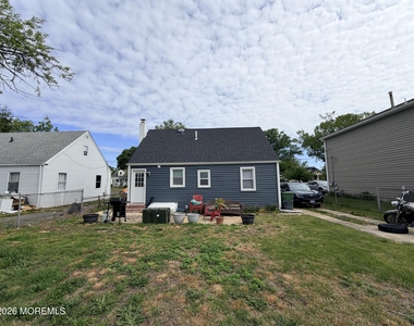 1406 7th Avenue - Photo Thumbnail 11