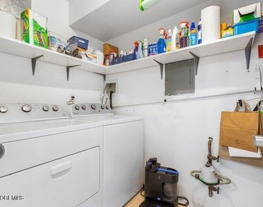 334 Mayfair Place - Photo Thumbnail 19