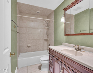 12 Windsor Road - Photo Thumbnail 10