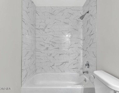 7 Creek Road - Photo Thumbnail 22