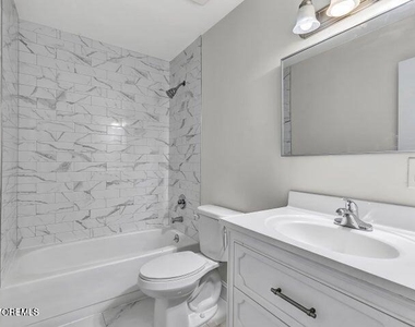 7 Creek Road - Photo Thumbnail 21