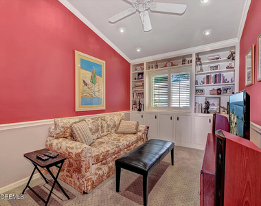 13 Helene Court - Photo Thumbnail 9