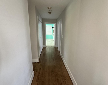 330 Highland Avenue - Photo Thumbnail 13