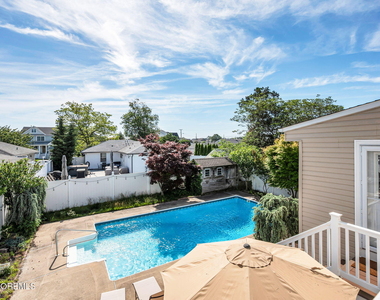 116 Cornell Avenue - Photo Thumbnail 21