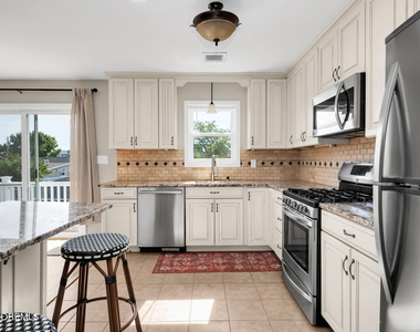 116 Cornell Avenue - Photo Thumbnail 7