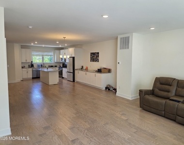 156 W Front Street - Photo Thumbnail 12