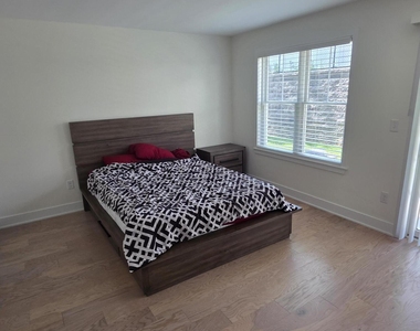 156 W Front Street - Photo Thumbnail 7