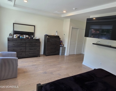 156 W Front Street - Photo Thumbnail 20
