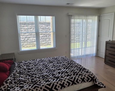 156 W Front Street - Photo Thumbnail 9
