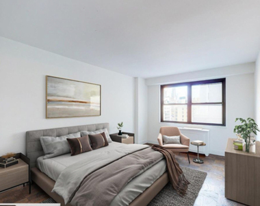 E 16 St - Photo Thumbnail 2