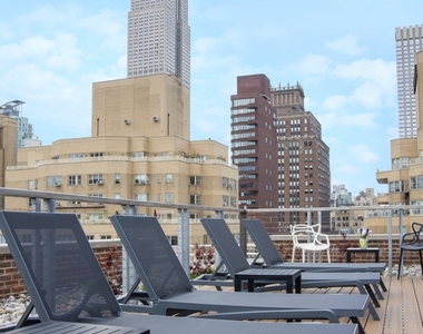 Park Avenue - Photo Thumbnail 11