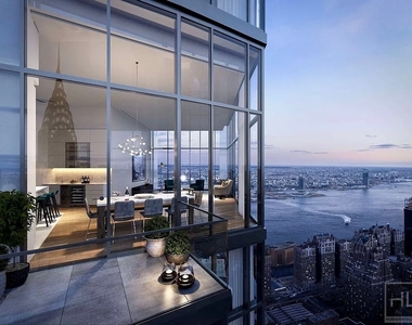 East 44th Street - Photo Thumbnail 6